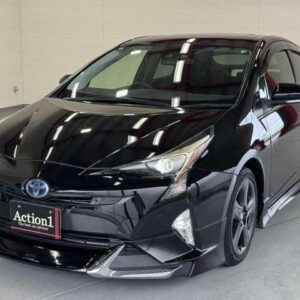 2017 Toyota Prius black hybrid used car Japan export