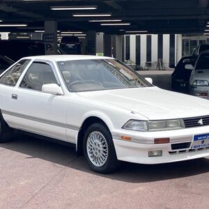 1989 Toyota Soarer white gasoline used car Japan export