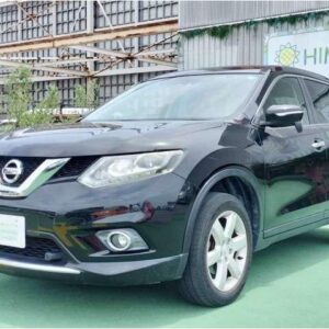 2015 Nissan X-Trail black gasoline used car Japan export