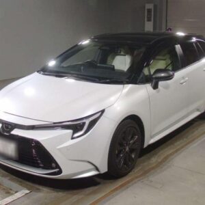2024 Toyota Corolla Touring pearl gasoline used car Japan export