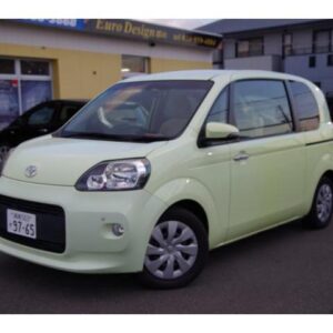 2014 Toyota Porte green gasoline used car Japan export