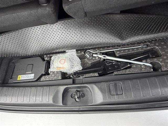 Ref:AUX-24670445 MITSUBISHI DELICA D:5 2024 12 Ref:AUX-24670445 MITSUBISHI DELICA D:5 2024 - Image 12