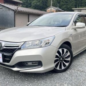 2013 Honda Accord Hybrid gold gasoline used car Japan export