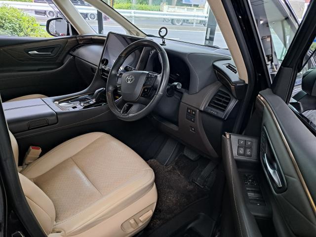 Ref:AUX-24680065 TOYOTA ALPHARD HYBRID 2023 14 Ref:AUX-24680065 TOYOTA ALPHARD HYBRID 2023 - Image 14
