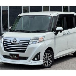 2019 Toyota Roomy pearl gasoline used car Japan export