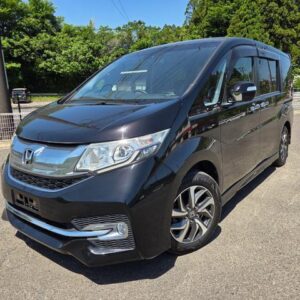2016 Honda Stepwagon Spada black gasoline used car Japan export