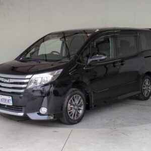 2014 Toyota Noah black gasoline used car Japan export