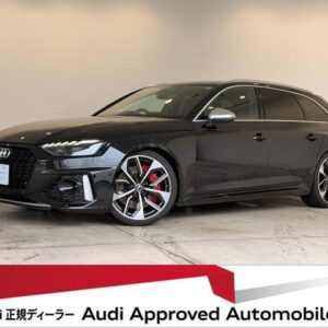 2022 Audi Rs4 Avant black gasoline used car Japan export