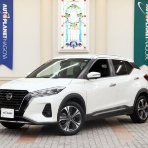 2021 Nissan Kicks white hybrid used car Japan export
