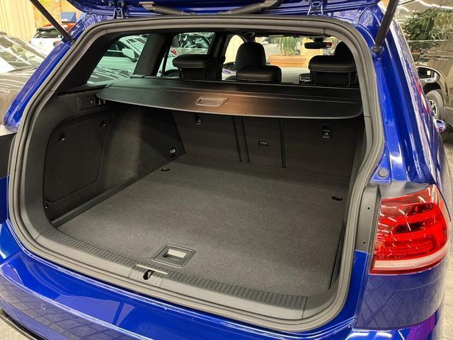 Ref:AUX-24685422 VOLKSWAGEN GOLF R VARIANT 2019 6 Ref:AUX-24685422 VOLKSWAGEN GOLF R VARIANT 2019 - Image 6