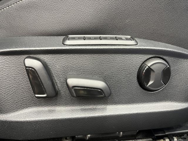 Ref:AUX-24685422 VOLKSWAGEN GOLF R VARIANT 2019 7 Ref:AUX-24685422 VOLKSWAGEN GOLF R VARIANT 2019 - Image 7