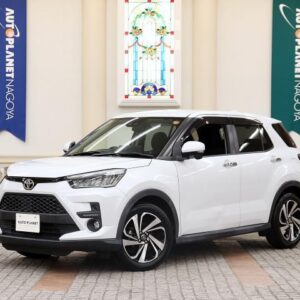 2020 Toyota Raize white gasoline used car Japan export