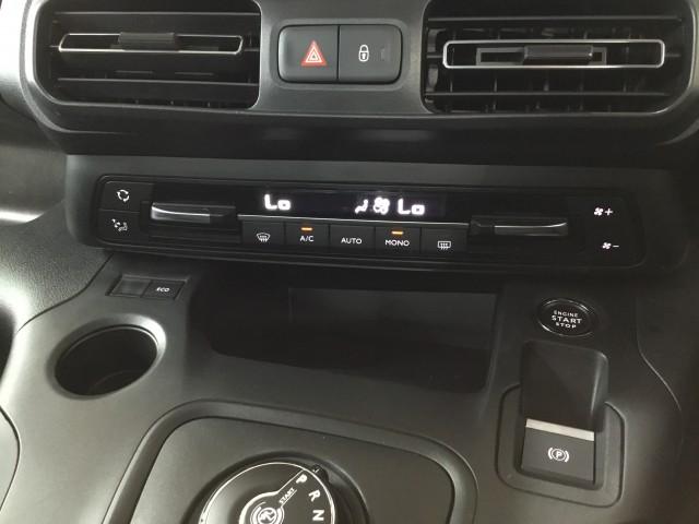 Ref:AUX-24685763 FIAT DOBLO 2024 16 Ref:AUX-24685763 FIAT DOBLO 2024 - Image 16