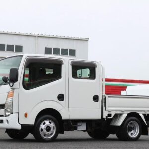 2013 Nissan Atlas Truck white diesel used car Japan export
