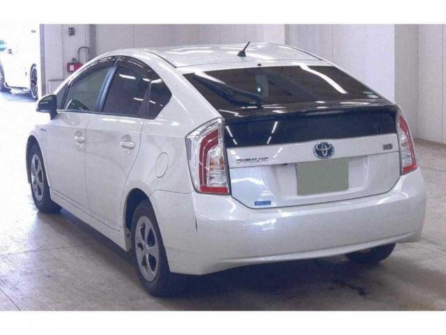 Ref:AUX-24686478 TOYOTA PRIUS 2015 2 Ref:AUX-24686478 TOYOTA PRIUS 2015 - Image 2
