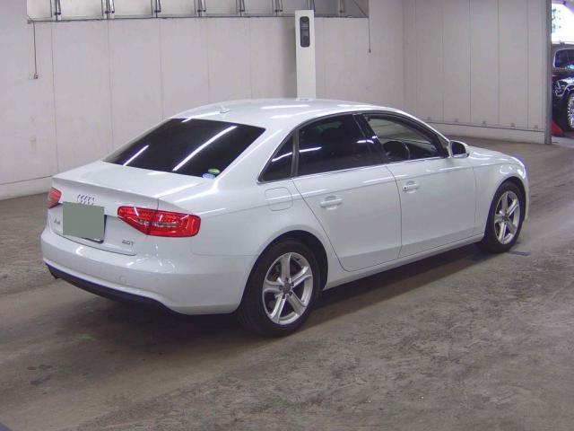 Ref:AUX-24686585 AUDI A4 2014 2 Ref:AUX-24686585 AUDI A4 2014 - Image 2