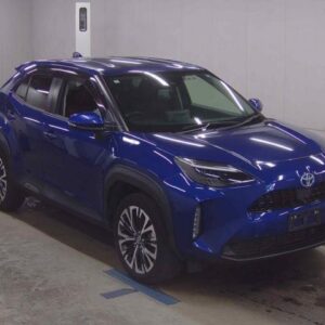 2022 Toyota Yaris Cross blue gasoline used car Japan export