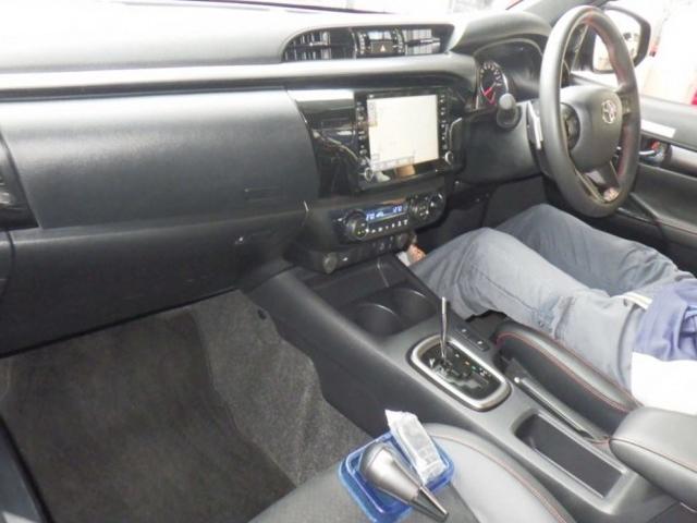 Ref:AUX-24691112 TOYOTA HILUX 2024 4 Ref:AUX-24691112 TOYOTA HILUX 2024 - Image 4
