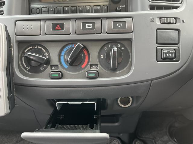 Ref:AUX-24691402 NISSAN CARAVAN 2004 9 Ref:AUX-24691402 NISSAN CARAVAN 2004 - Image 9