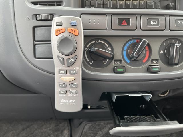 Ref:AUX-24691402 NISSAN CARAVAN 2004 10 Ref:AUX-24691402 NISSAN CARAVAN 2004 - Image 10