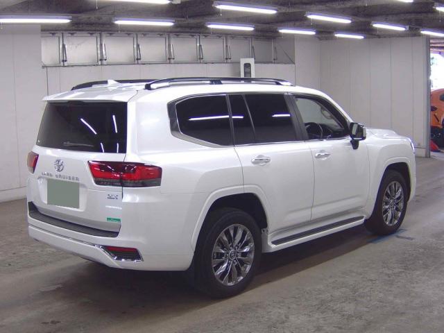 Ref:AUX-24706294 TOYOTA LAND CRUISER 2024 5 Ref:AUX-24706294 TOYOTA LAND CRUISER 2024 - Image 5