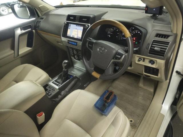Ref:AUX-24706420 TOYOTA LAND CRUISER PRADO 2018 3 Ref:AUX-24706420 TOYOTA LAND CRUISER PRADO 2018 - Image 3