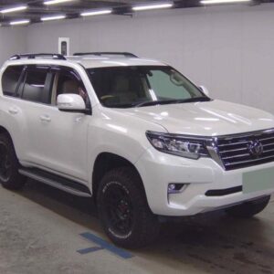 2018 Toyota Land Cruiser Prado pearl diesel used car Japan export