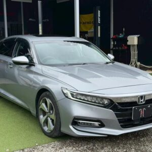2016 Honda Accord silver hybrid used car Japan export