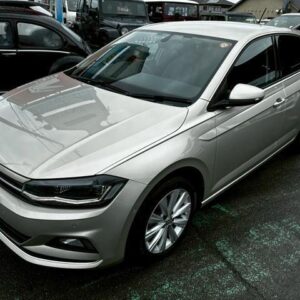 2019 Volkswagen Polo gold gasoline used car Japan export