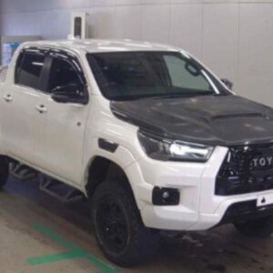 2023 Toyota Hilux white diesel used car Japan export