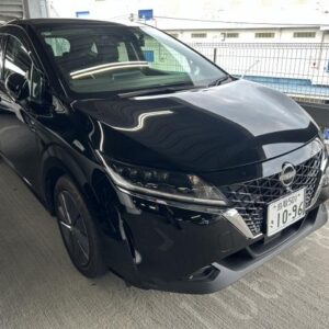 2022 Nissan Note black hybrid used car Japan export