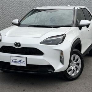 2024 Toyota Yaris Cross pearl gasoline used car Japan export
