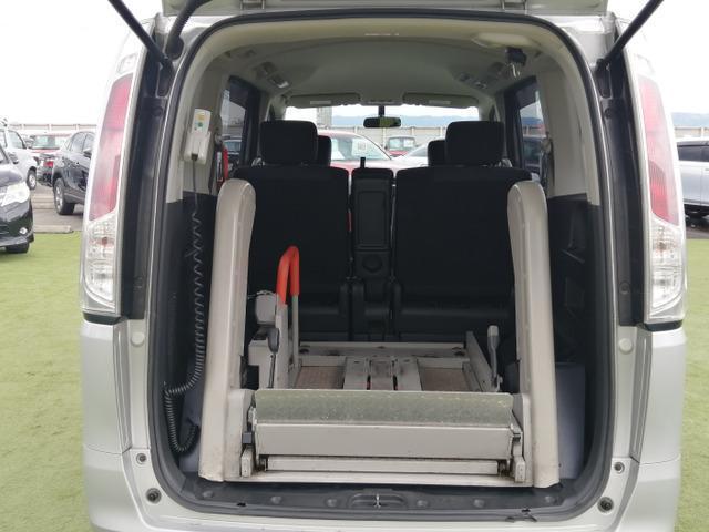 Ref:AUX-24713679 NISSAN SERENA 2012 16 Ref:AUX-24713679 NISSAN SERENA 2012 - Image 16