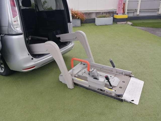 Ref:AUX-24713679 NISSAN SERENA 2012 6 Ref:AUX-24713679 NISSAN SERENA 2012 - Image 6