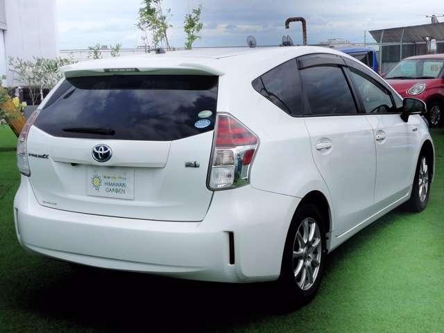Ref:AUX-24725554 TOYOTA PRIUS ALPHA 2015 2 Ref:AUX-24725554 TOYOTA PRIUS ALPHA 2015 - Image 2