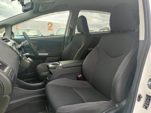 Ref:AUX-24725554 TOYOTA PRIUS ALPHA 2015 13 Ref:AUX-24725554 TOYOTA PRIUS ALPHA 2015 - Image 13