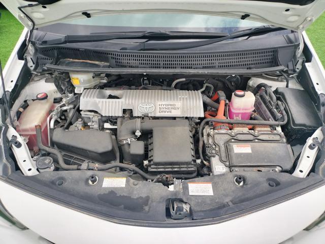 Ref:AUX-24725554 TOYOTA PRIUS ALPHA 2015 16 Ref:AUX-24725554 TOYOTA PRIUS ALPHA 2015 - Image 16