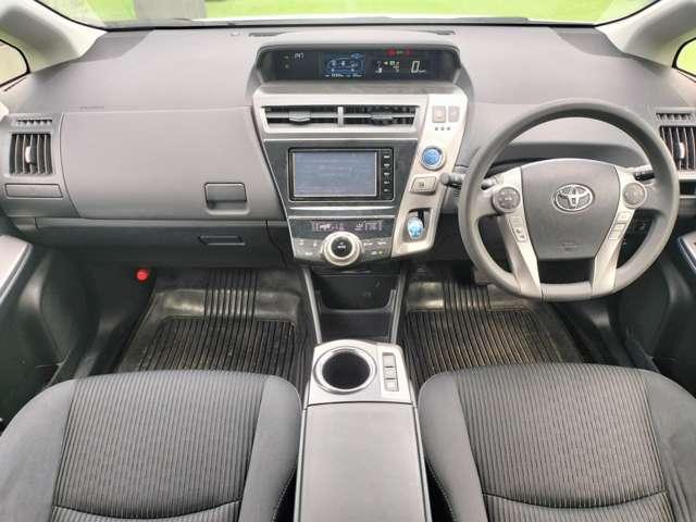 Ref:AUX-24725554 TOYOTA PRIUS ALPHA 2015 5 Ref:AUX-24725554 TOYOTA PRIUS ALPHA 2015 - Image 5