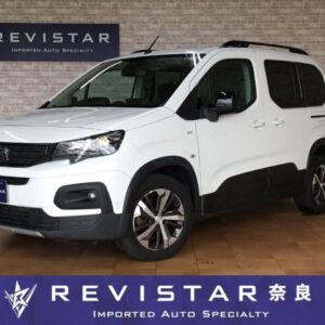 2021 Peugeot Rifter white diesel used car Japan export