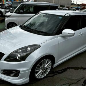 2014 Suzuki Swift Sport pearl gasoline used car Japan export