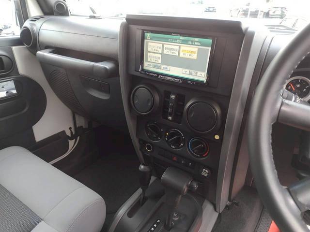 Ref:AUX-24726682 CHRYSLER JEEP JEEP WRANGLER UNLIMITED 2011 15 Ref:AUX-24726682 CHRYSLER JEEP JEEP WRANGLER UNLIMITED 2011 - Image 15