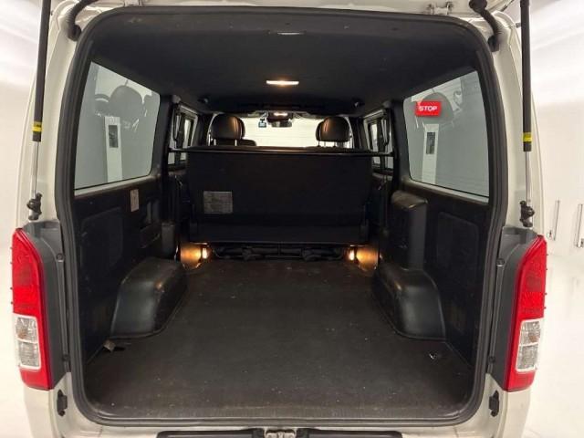 Ref:AUX-24731251 TOYOTA HIACE VAN 2020 3 Ref:AUX-24731251 TOYOTA HIACE VAN 2020 - Image 3