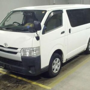 2016 Toyota Hiace Van white diesel used car Japan export