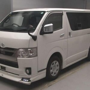 2022 Toyota Hiace Van pearl diesel used car Japan export