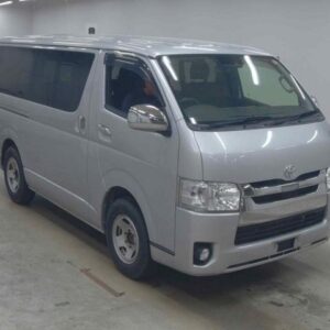 2019 Toyota Hiace Van silver diesel used car Japan export