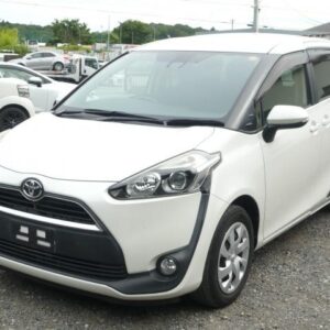 2017 Toyota Sienta pearl gasoline used car Japan export