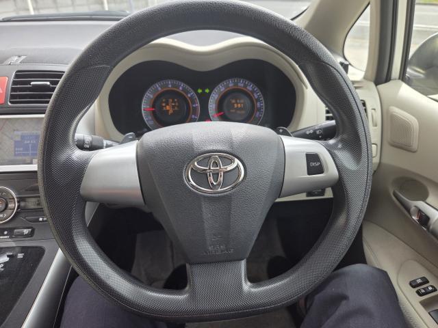 Ref:AUX-24731935 TOYOTA AURIS 2011 8 Ref:AUX-24731935 TOYOTA AURIS 2011 - Image 8