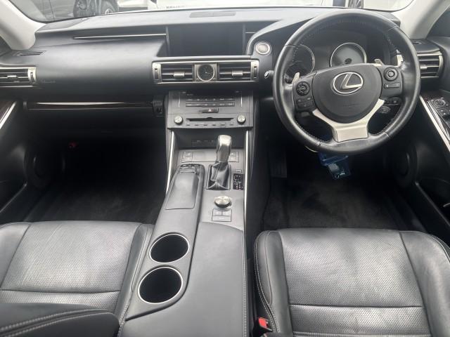 Ref:AUX-24736572 LEXUS IS 2016 8 Ref:AUX-24736572 LEXUS IS 2016 - Image 8