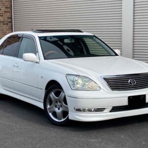 2005 Toyota Celsior pearl gasoline used car Japan export