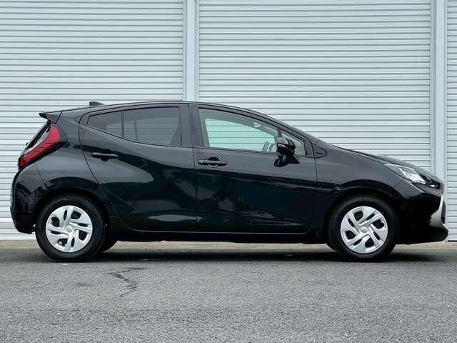 Ref:AUX-24746472 TOYOTA AQUA 2024 3 Ref:AUX-24746472 TOYOTA AQUA 2024 - Image 3